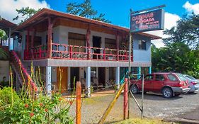 Cabinas Cascada Rio Celeste